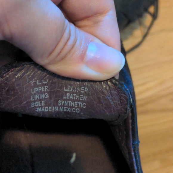 Black leather Oxfords - Picture 3 of 3